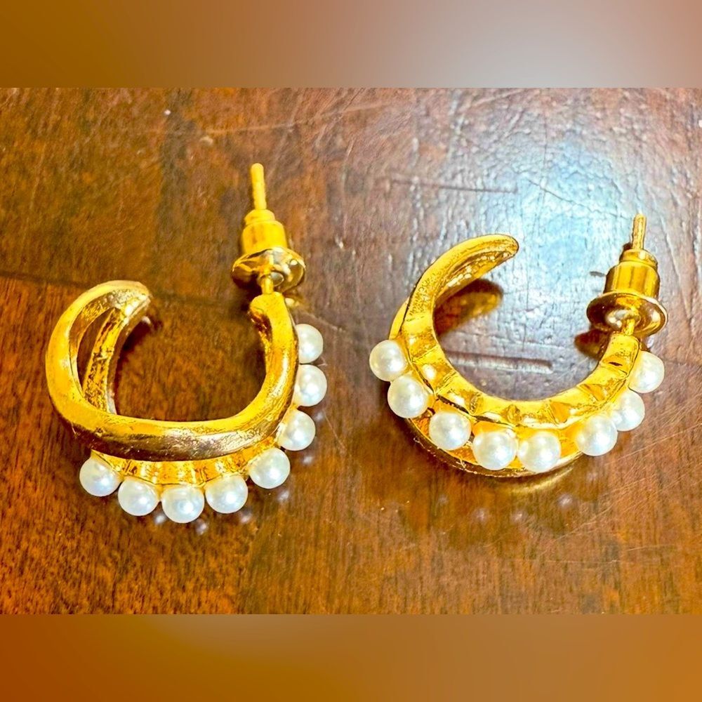 Gold and White Crescent Earrings with Textured Design